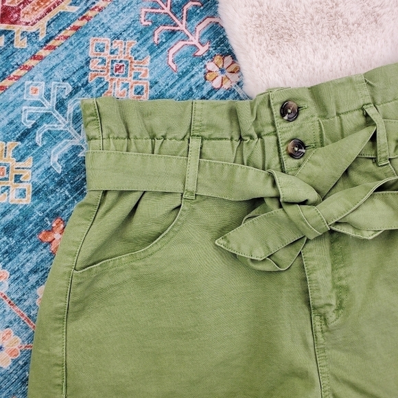 Chelsea and Violet Green Tie Shorts 27 - Picture 2 of 5